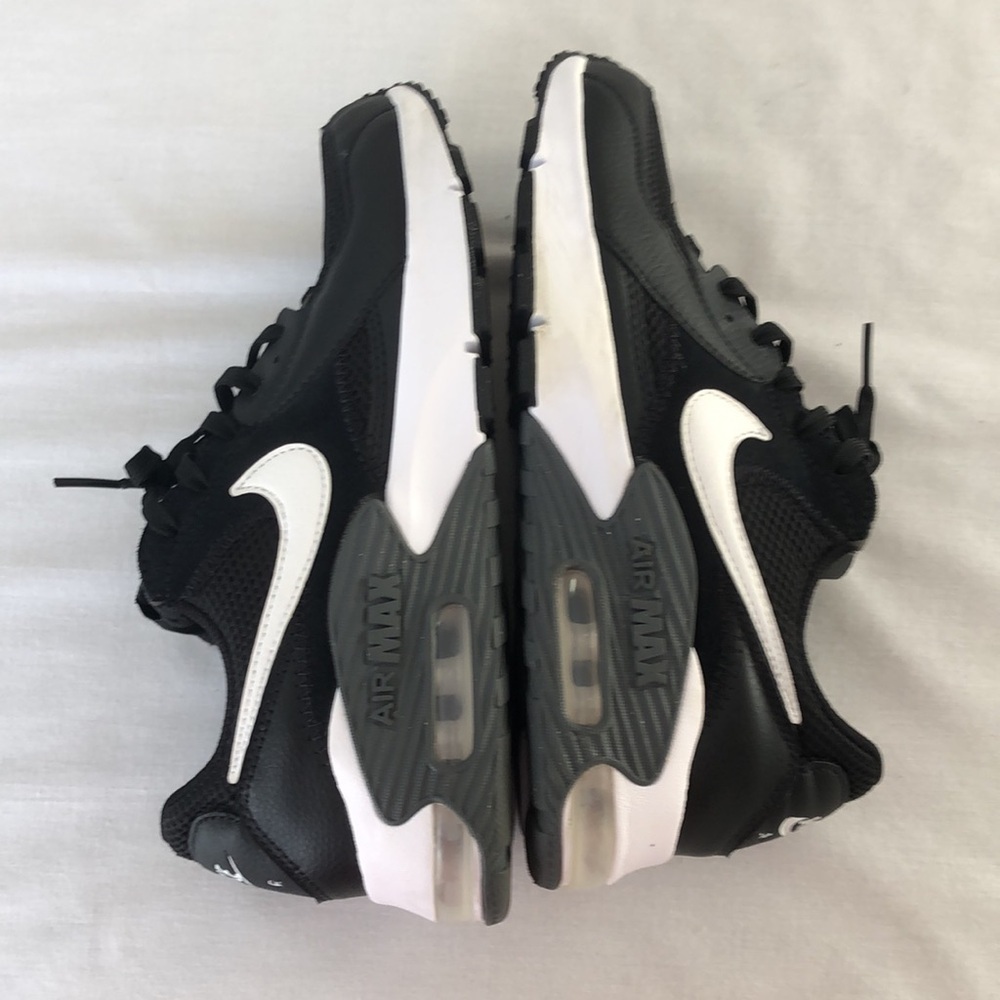 Nike air max men’s sneakers Sz 7.5 like New condition. - Picture 10 of 17